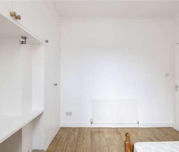 Elm Park, London, SW2 - Photo 5