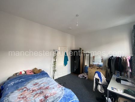 Beeton Grove, Manchester, M13 0DL - Photo 4
