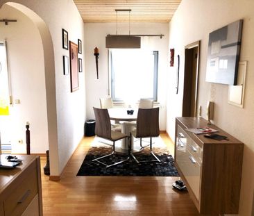 Tolle möblierte 2,5 Zimmer Penthouse-Wohnung mit 2 Balkonen, Aufzug, Einbauküche ab sofort - Foto 5