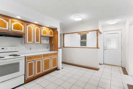 For Lease - 4124 Terrace Avenue Unit# main floor, Niagara Falls, Ontario - Photo 2