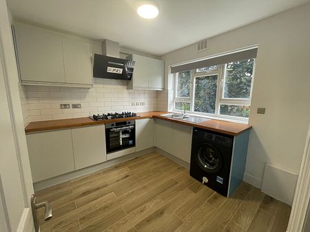 2 bed maisonette to rent in Bournehall Road, Hertfordshire, WD23 - Photo 3