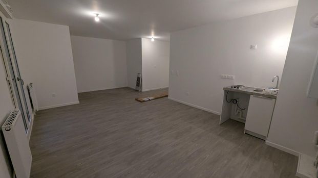 location Appartement T1 DE 35.22m² À VILLIERS LE BEL - Photo 1