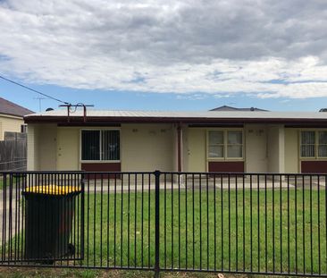 One bedroom Unit - Photo 3