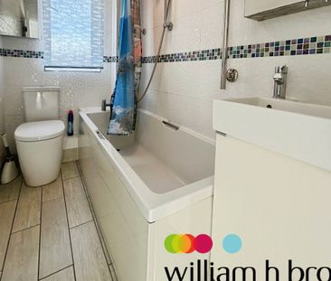 High Street - Photo 5