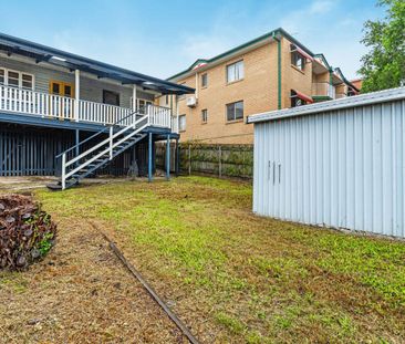 Quaint and Quiet in Everton Park - Photo 6