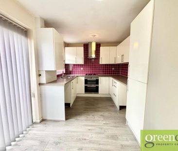 3 bedroom semi-detached house to rent - Photo 6