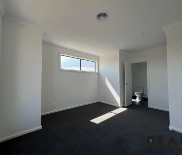 “Double story delight with the View!!” - Photo 2