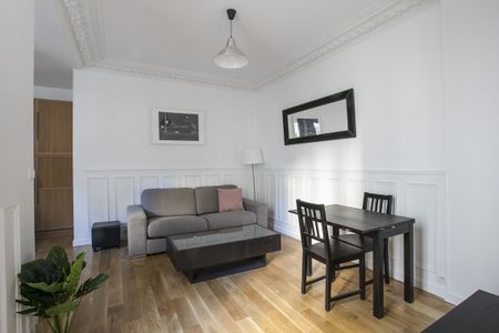 Appartement à louer rue de Vaugirard, Paris 15ème - Photo 2