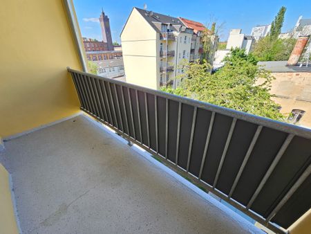 Komplett renoviertes Haus, Erstbezug mit Balkon - Foto 3