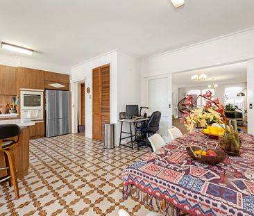 1/13 Hartley Avenue, Caulfield, Vic 3162 - Photo 6