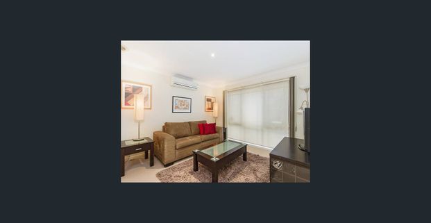 Fully Furnished 2 Storey 2 Bedroom Townhouse. - Photo 1