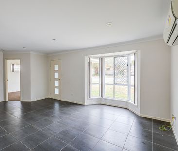 Perfect Family Home - Photo 5