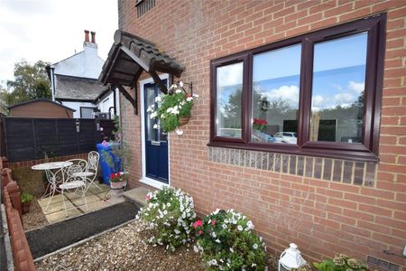 Maple Court, 17 Common Road, Eton Wick,SL4 - Photo 5
