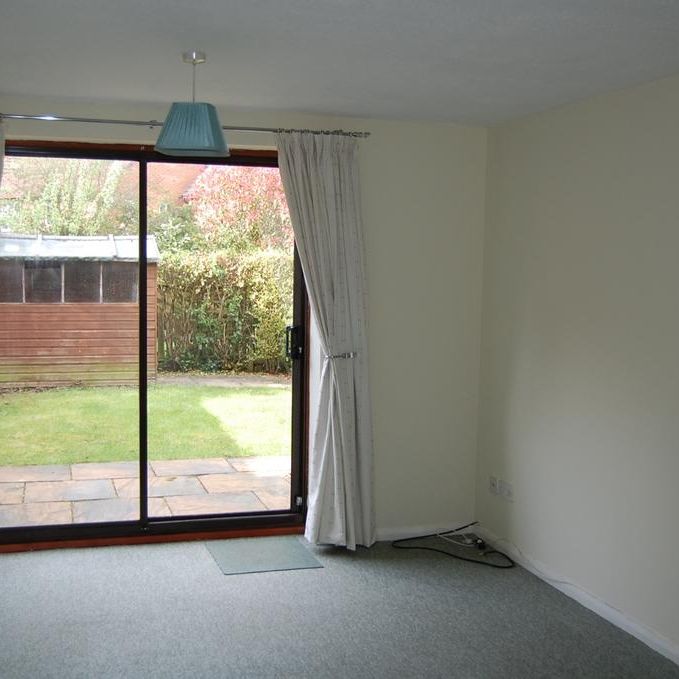 2 bedroom semi-detached house to rent - Photo 1