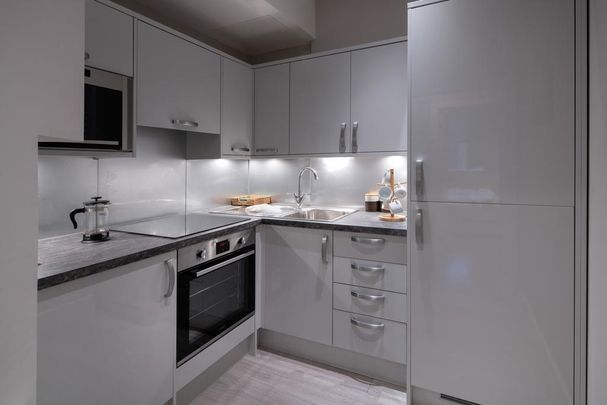 Studio to rent - Photo 1