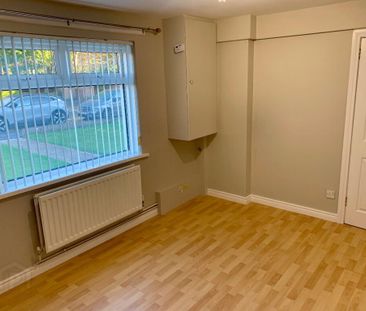 93 Doagh Road, Ballyclare, BT39 9E3 - Photo 3