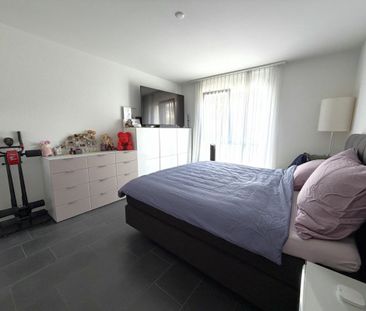 Moderne, helle und grosszügige 4,5-Zi. Wohnung in Niederrohdorf AG - Photo 3