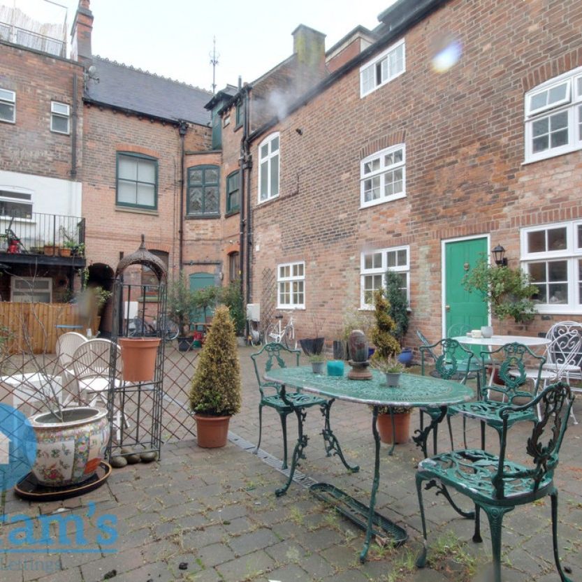 1 bed Cottage for Rent - Photo 1
