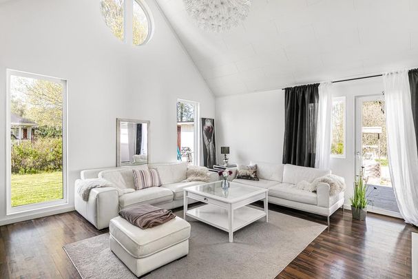 Ekängen Näsby Hästudden, Linköping - Photo 1