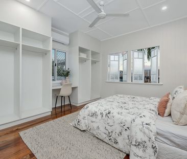 9A Carrington Street, West End QLD 4810 - House For Rent | Domain - Photo 3