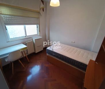 Piso en alquiler en Rúa Pardiñeiros - Foto 3