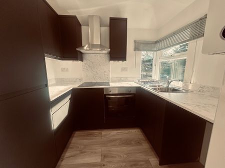 Ridgehurst Avenue, Watford - Photo 4