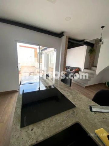 Piso en alquiler en Carrer Lluís Vives, cerca de Plaza del Maestro Iborra - Photo 5