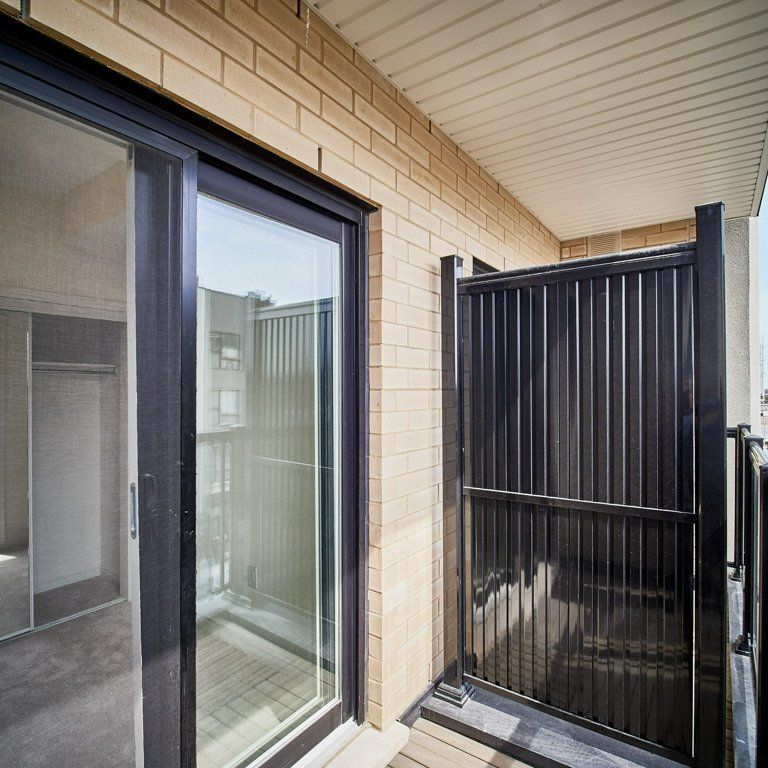 For Lease - 515 Kingbird Grove Unit# 303, Toronto, Ontario - Photo 1