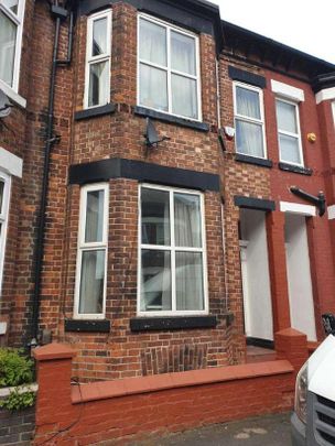 Furness Road, Fallowfield, M14 - Photo 1