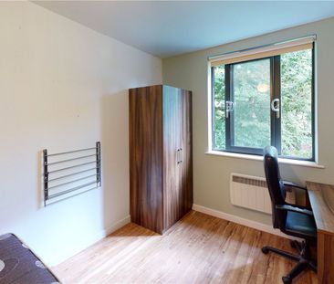 Student Properties to Let - Photo 1