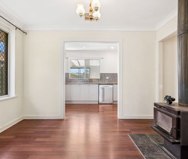 Family Home with Pool, Solar Power & Spacious Living - Photo 1