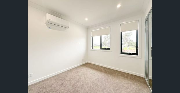 Brand New | 3 Bed + 2.5 Bath | Stylish Double-Storey Family Living - Photo 1