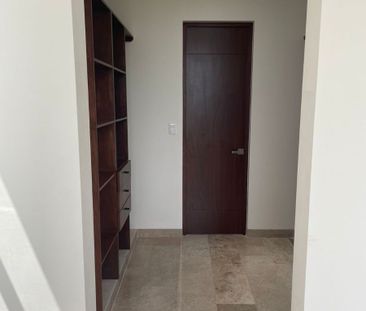 Hermosa casa en renta - Photo 1