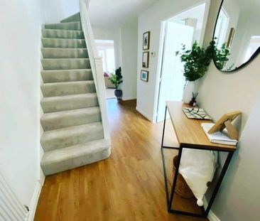 3 bedroom semi-detached house to rent - Photo 5