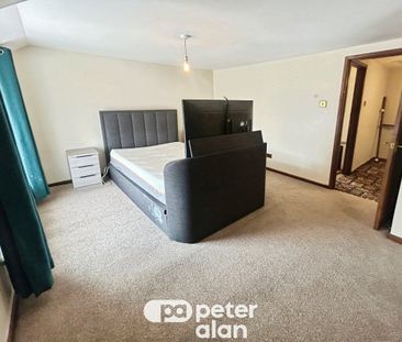 Queens Road, Skewen, NEATH - Photo 3