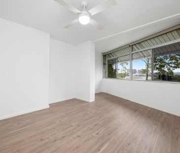 4/108 River Terrace, Kangaroo Point. - Photo 5