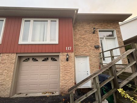 For Lease - 117 Millhouse Crescent, Toronto, Ontario - Photo 5