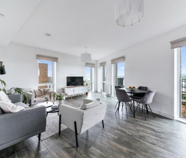 3 bedroom apartment to rent - Photo 3