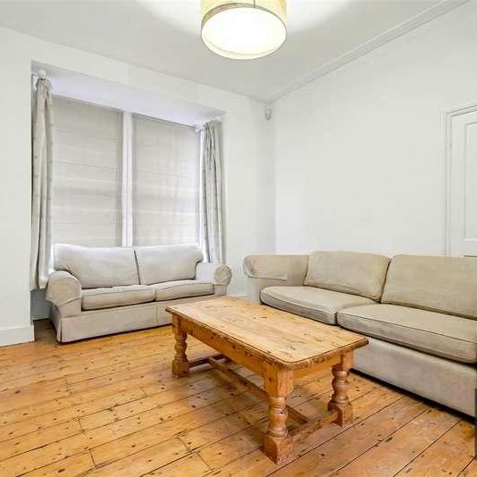 Strathleven Road, London, SW2 - Photo 1