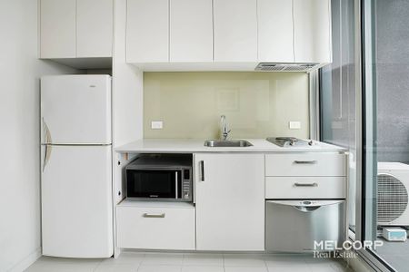 CENTRAL CONVENIENCE AT MILANO - OFFERED FURNISHED - Photo 3