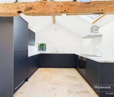 Daphnes, Lower Wyke, Andover, Hampshire, SP11 - Photo 4