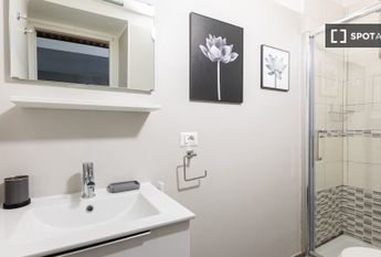 milan, Lombardy 20136