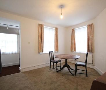 2 bedroom maisonette to rent - Photo 1
