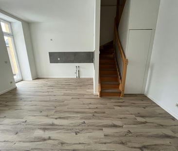 Maisonette-Wohnung mit Fußbodenheizung, Garten und Balkon, Einbaukü... - Photo 3