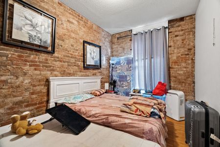 For Lease - 100 Downie Street, Stratford, Ontario - Photo 4