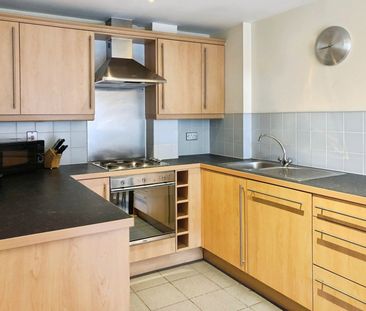 2 bedroom apartment to rent - Photo 2