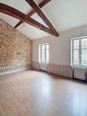 Location Appartement 4 pièces 105m² REALMONT 81120 - Photo 2