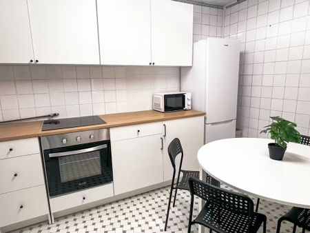 Calle de Loeches, Madrid, Community of Madrid 28008 - Photo 3