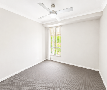 A Stones Throw To Local Amenities! - Photo 5