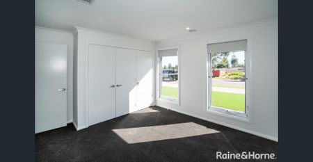 MODERN HOME IN GOBBAGOMBALIN - Photo 4